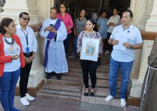 Minsa participa en Vía Crucis, celebran vida y resurrección de Jesús