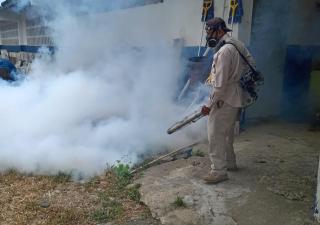 La región Metropolitana de Salud refuerza acciones para evitar el aumento de casos por dengue  