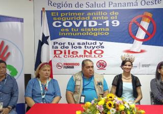 Se inaugura stand de salud en la feria de La Chorrera 