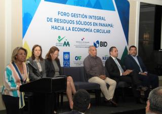 MINSA apoya plan de acción para mejora de residuos sólidos en Panamá