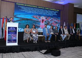 Minsa participa en Congreso Internacional de Cuidados Intensivos de Panamá 2026