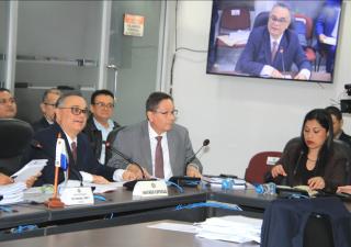 Comisión de Presupuesto aprueba traslado de partidas para el pago de turnos al personal del Minsa  