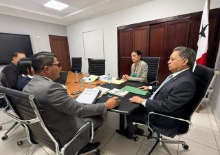 Minsa e IFARHU refuerzan acciones para garantizar oportunidades de formación en salud
