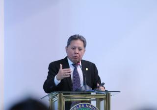 Viceministro de Salud participa en reunión con la Comisión con el Comité de Familiares de Víctimas por el Derecho a la Salud y Vida en la Asamblea 
