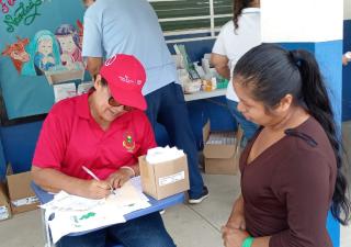 La Región de salud Panamá Oeste ofrece gira de  atención a comunidad perteneciente al distrito de Capira.   Más de 400 personas de la comunidad de Jordanal corregimiento de Ciri Grande del distrito de Capira, fueron atendidas durante gira integral de salu