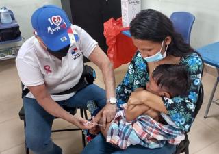 Gira médica beneficia a la comunidad El Harino en el distrito de Capira