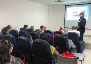  Odontólogos se capacitan en Herrera