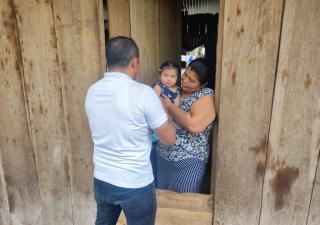 Avanza vacunación casa por casa en Bocas del Toro