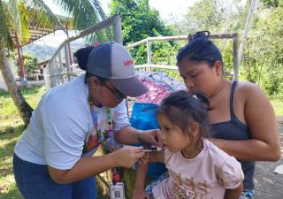 Importancia de vacunar a los niños contra el sarampión