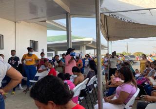 Panamá Este realiza jornada para colocar implantes, mamografía y toma de EKG.