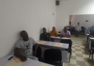 Capacitan a conductores de la Regional del Minsa de Colón