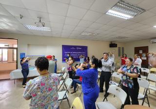 Salud imparte docencia educativa a personal de Meduca en Changuinola