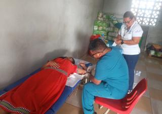 Colocación de Implantes Subdérmico