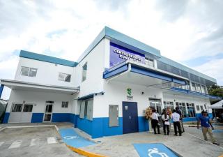 El Centro de Salud de Kuna Nega  cuenta con atención de Ginecología y Obstetricia