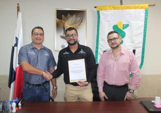 Ministerio de Salud hace entrega de órdenes de proceder para el mejoramiento de tres puestos de salud en la provincia de Veraguas