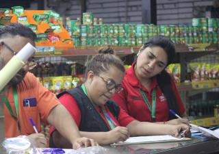 Realizan operativo nocturno a establecimientos de expendio de alimentos en San Miguelito