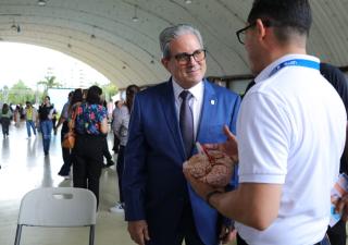 Minsa busca concientizar sobre el cuidado del cerebro durante feria de salud