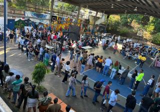 Más de 400 personas acuden a feria de carné de salud en Las Cumbres