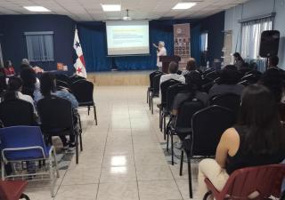 Minsa impulsa mejoras en etiquetado de alimentos durante foro en Chiriquí