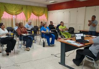 Reunión con directores distritales impulsa la implementación del SEIS en la provincia de Los Santos