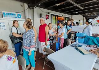 Región de  Salud de Los Santos participó en feria de salud para adultos mayores en Xtra Market de Las Tablas