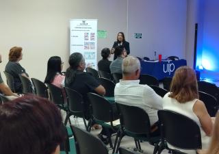 Jornada de actualización a odontólogos pediatras de la Metropolitana de Salud