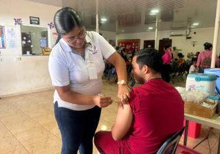 Gira “Amor Sobre Ruedas” llega al Centro de Salud de Las Palmas